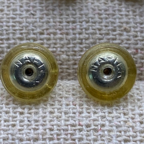 🎁 3 for $15. Vintage Napier Triple Gold Swirl Half Loop Post Earrings - Picture 5 of 6